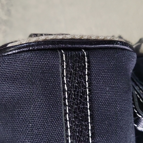 SIZE: approx 5 x 5.5 x 3.5" - Picture 13 of 13